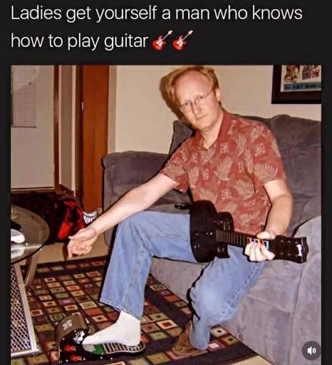15699